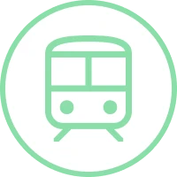  電車でお越しの方